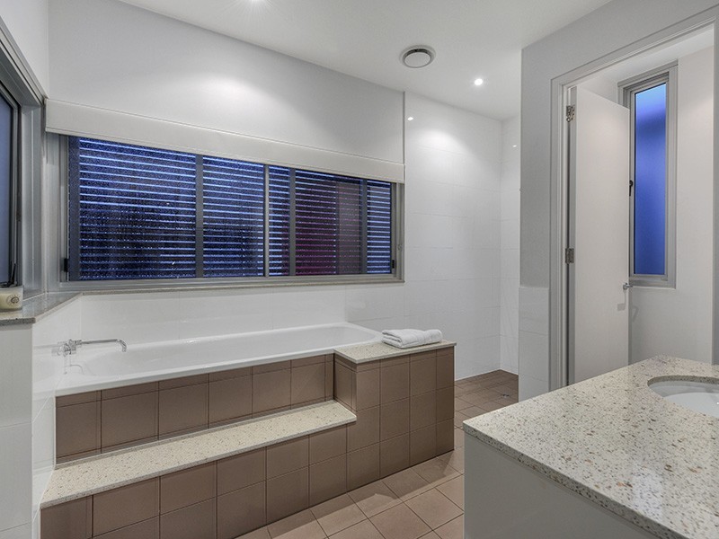 37 Macquarie Street, Teneriffe QLD 4005