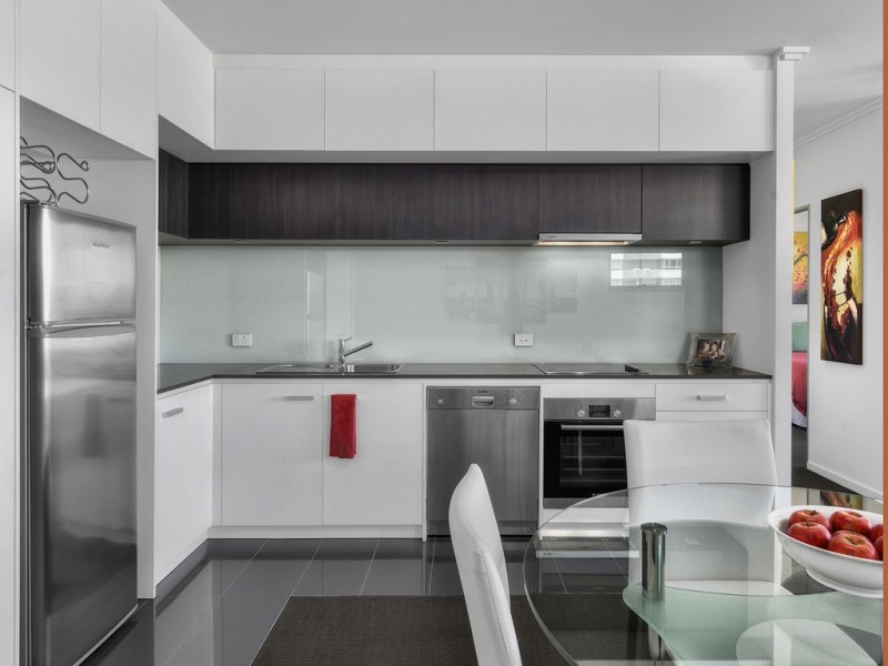 31/75 Barker Street, New Farm QLD 4005