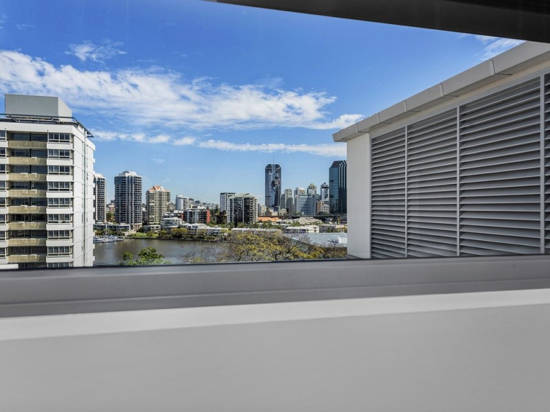 31/75 Barker Street, New Farm QLD 4005