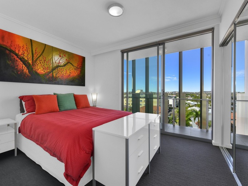 31/75 Barker Street, New Farm QLD 4005