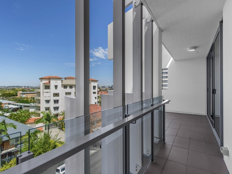 31/75 Barker Street, New Farm QLD 4005