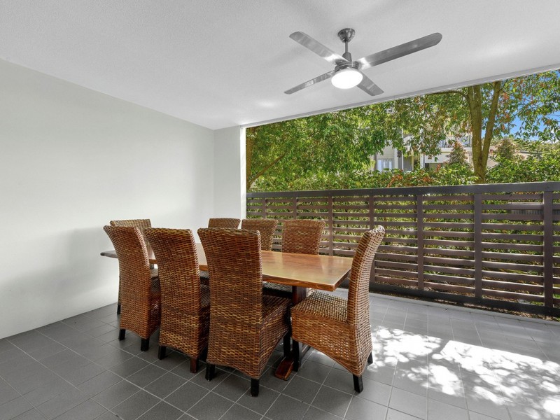 126/71 Beeston St, Teneriffe QLD 4005