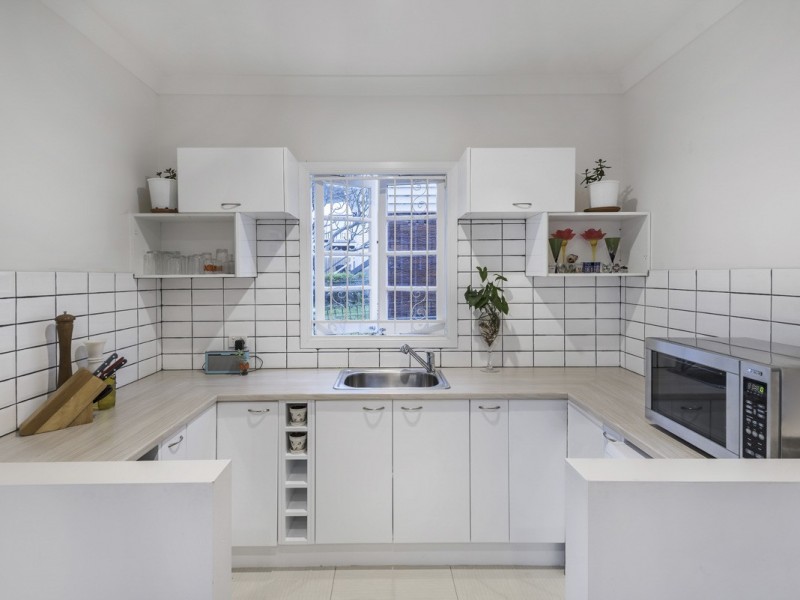 85 Manson Road, Hendra QLD 4011