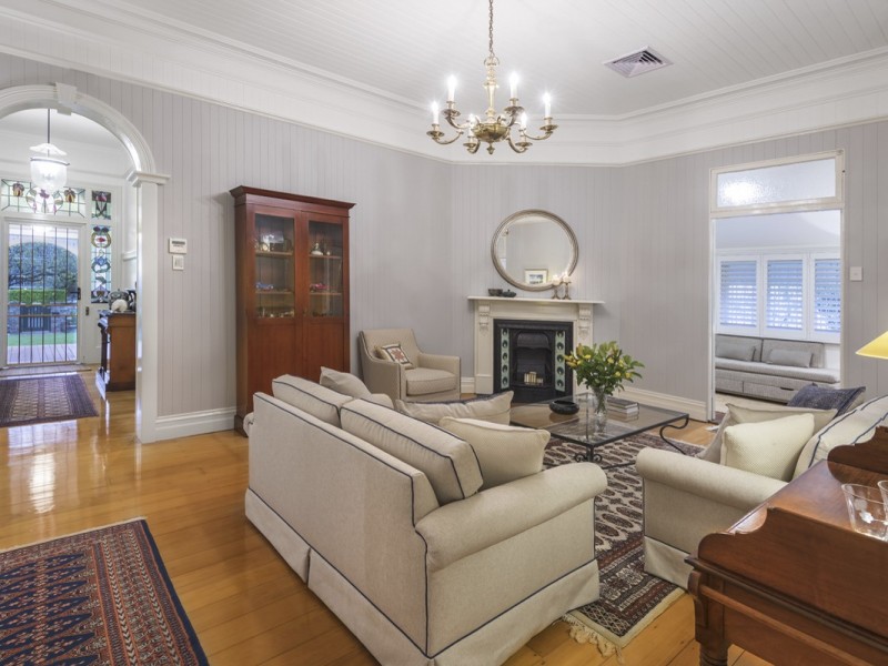 133 Bonney Ave, Clayfield QLD 4011