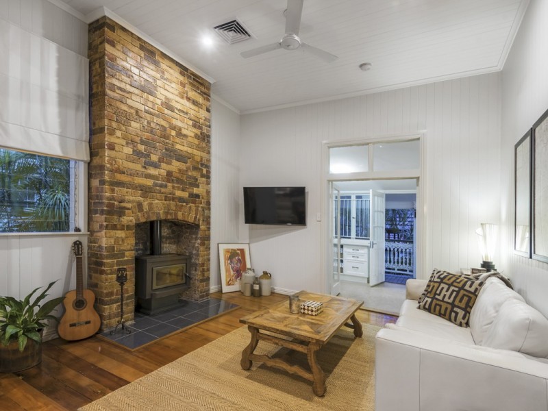 133 Bonney Ave, Clayfield QLD 4011