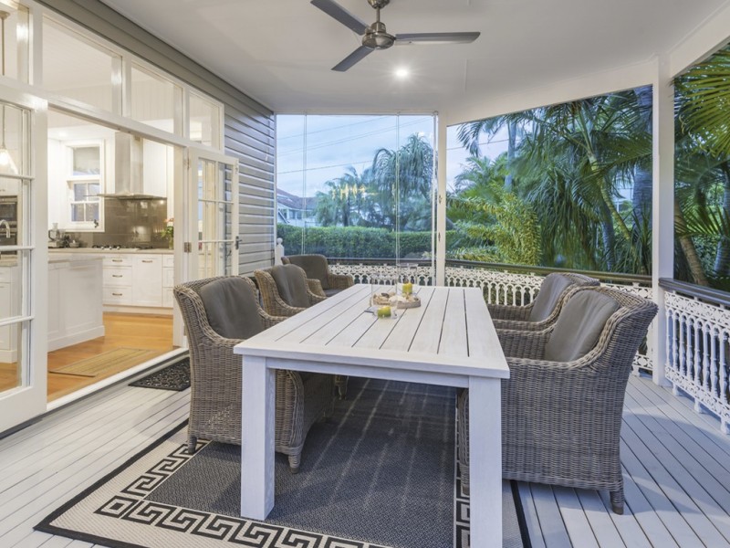 133 Bonney Ave, Clayfield QLD 4011