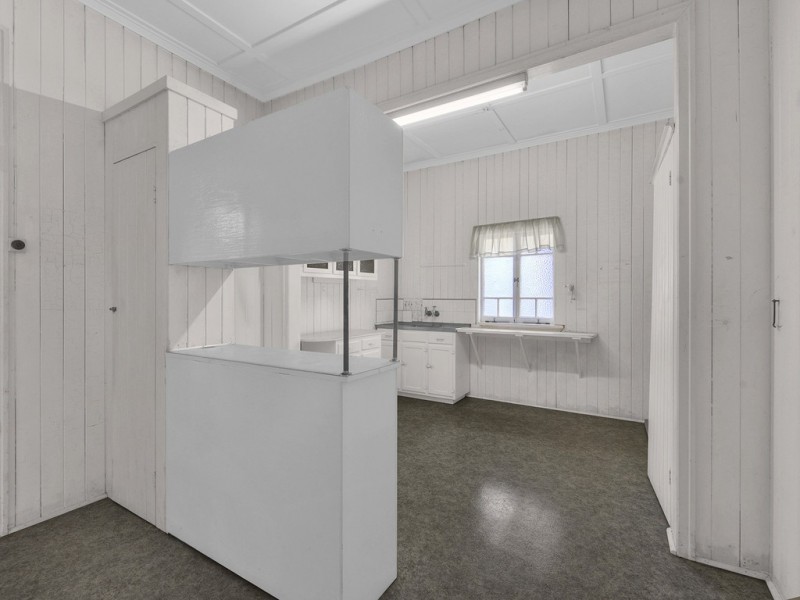 93 Oxlade Drive, New Farm QLD 4005