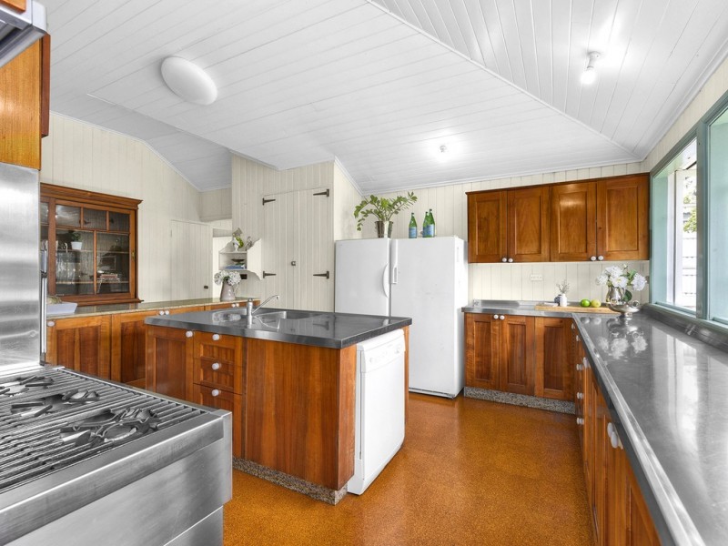 39 Lyon Street, Moorooka QLD 4105