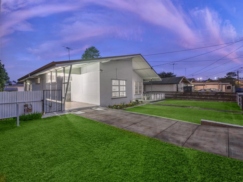 24 Miriam Street, Holland Park West QLD 4121