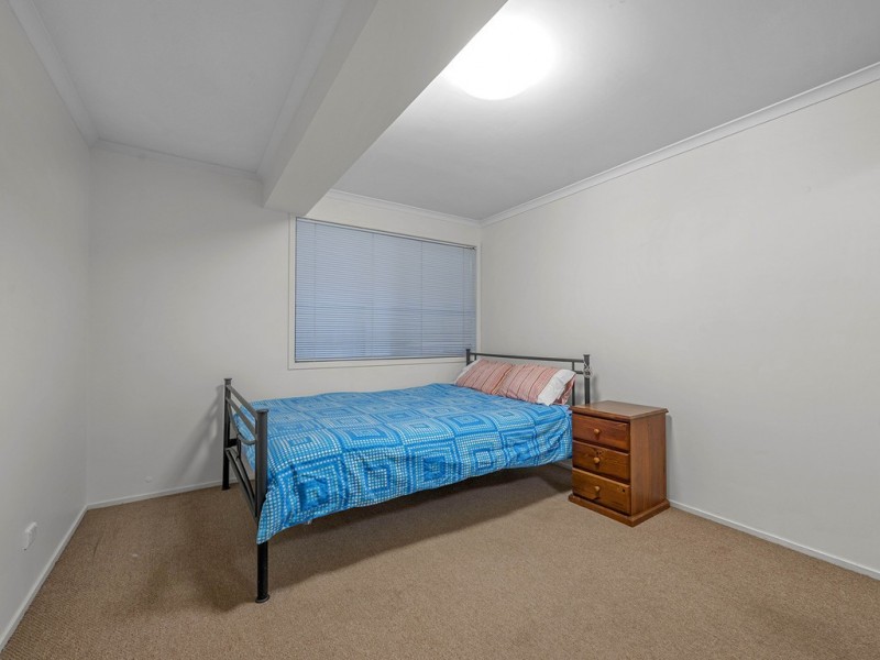 24 Miriam Street, Holland Park West QLD 4121