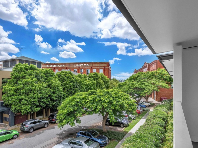 135/71 Beeston Street, Teneriffe QLD 4005