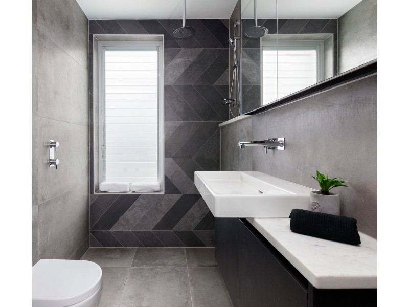 702/8 Kyabra Street, Newstead QLD 4006