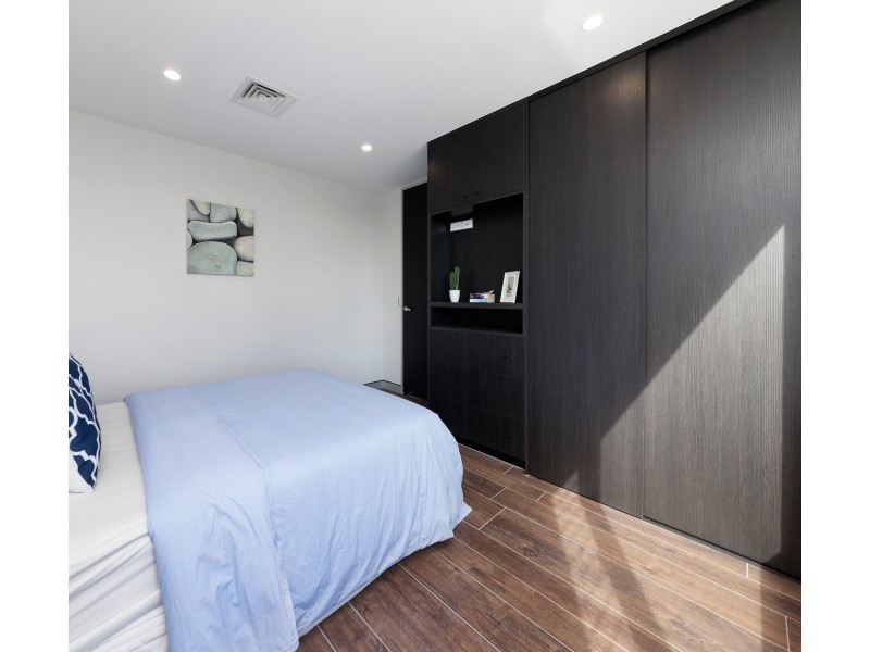 702/8 Kyabra Street, Newstead QLD 4006