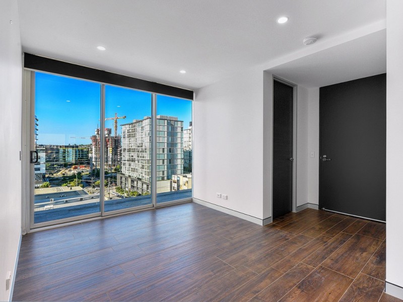 802/8 Kyabra Street, Newstead QLD 4006