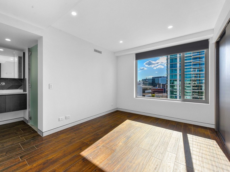 802/8 Kyabra Street, Newstead QLD 4006