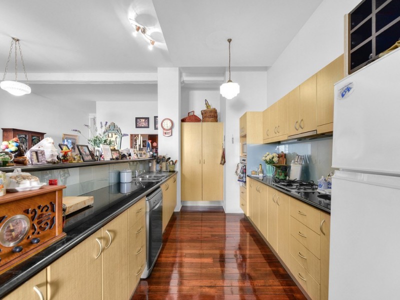 27/22 Florence Street, Teneriffe QLD 4005