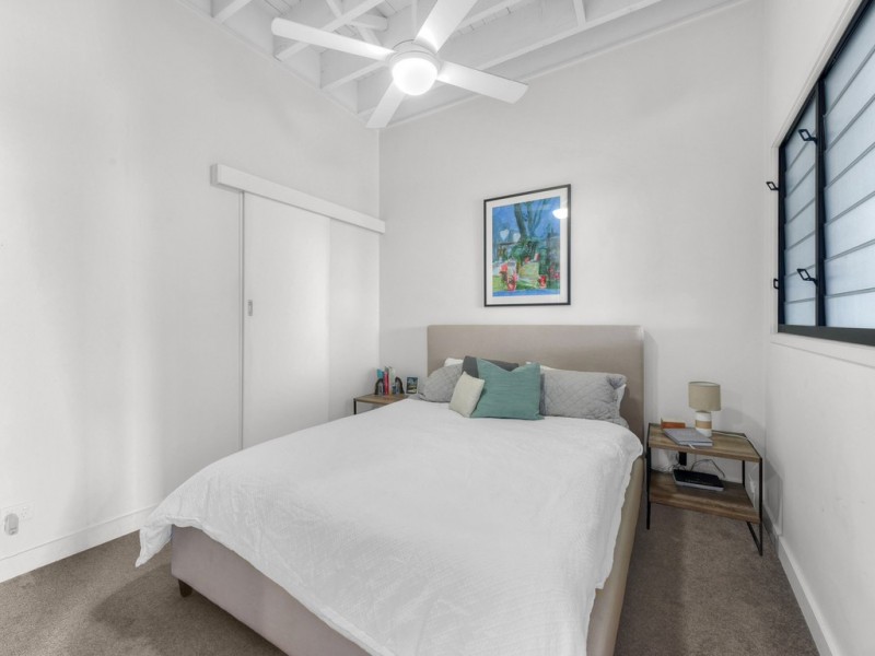 72/54 Vernon Terrace, Teneriffe QLD 4005