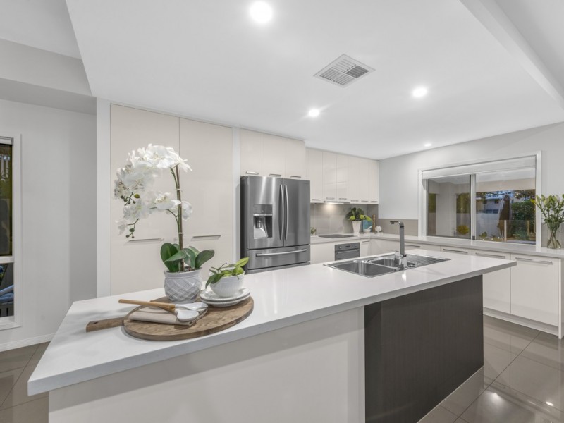 50 Carbeen Street, Bulimba QLD 4171