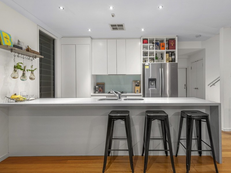 2/28 Annie Street, New Farm QLD 4005