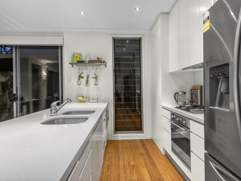 2/28 Annie Street, New Farm QLD 4005