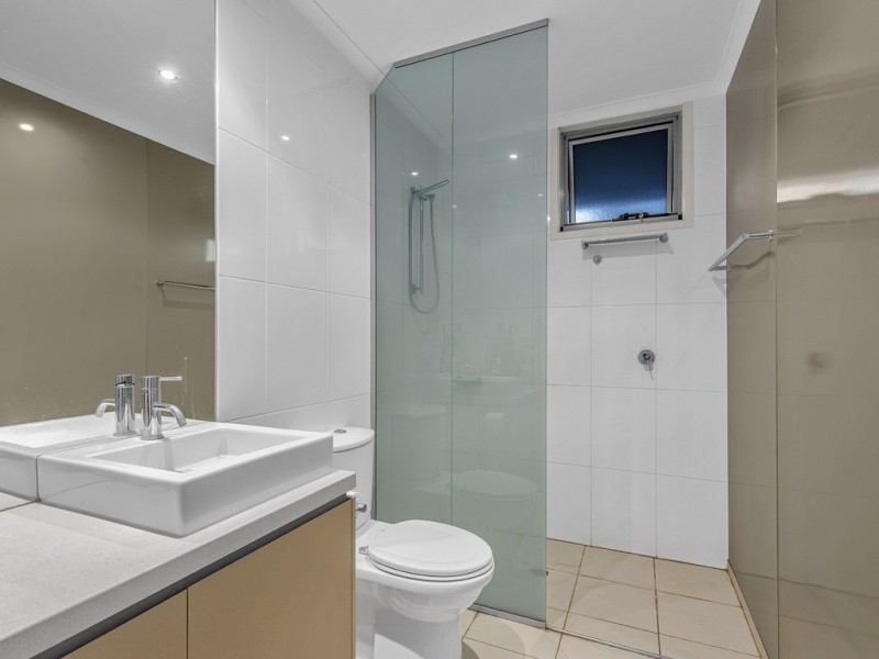 2/28 Annie Street, New Farm QLD 4005