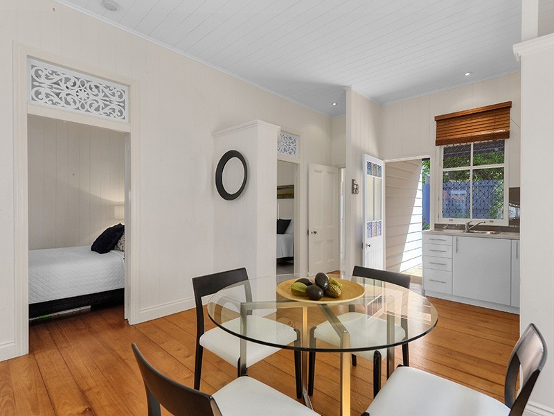 24 Terrace Street, New Farm QLD 4005