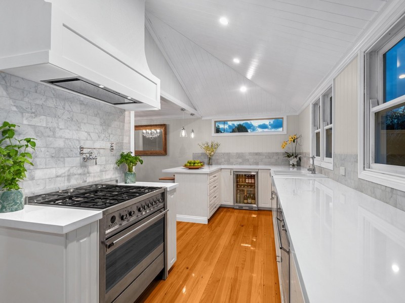 56 Jackson Street, Clayfield QLD 4011