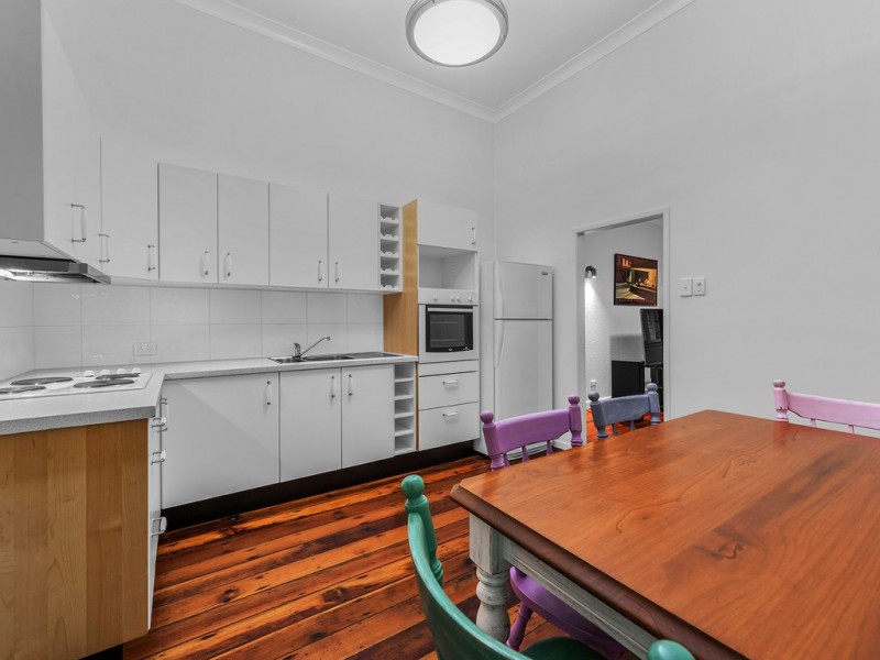 166 Merthyr Road, New Farm QLD 4005