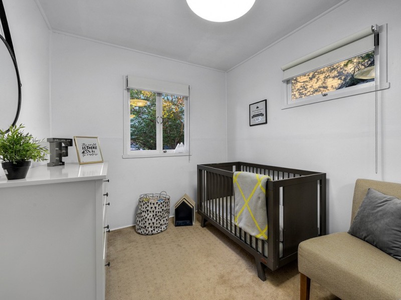 313 Kitchener Road, Stafford Heights QLD 4053