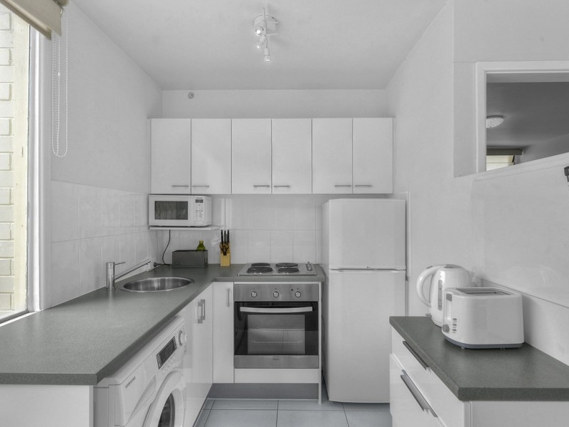 3/88 Isaac Street, Spring Hill QLD 4000