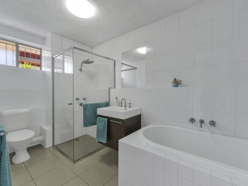 2/368 Bowen Terrace, New Farm QLD 4005