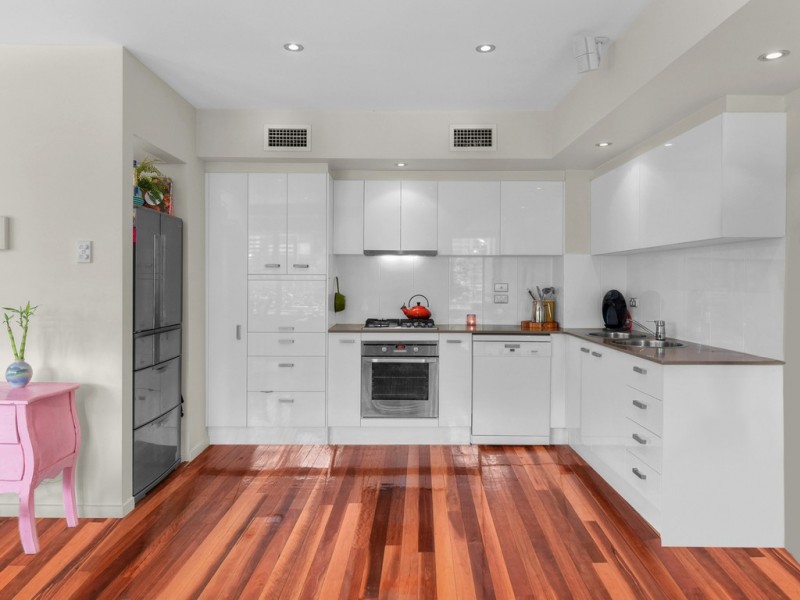 1/15 Halford Street, Newstead QLD 4006