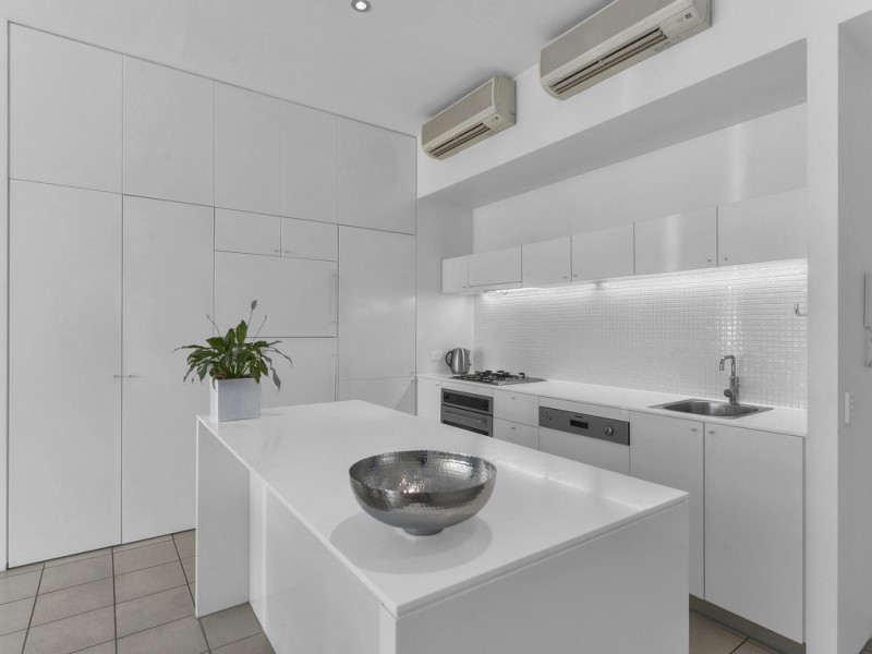 325/38 Skyring Terrace, Teneriffe QLD 4005