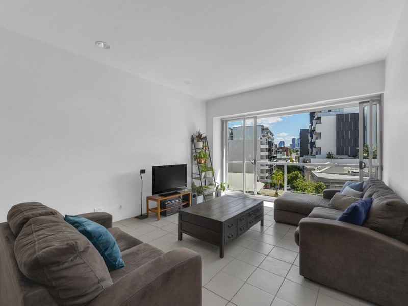 325/38 Skyring Terrace, Teneriffe QLD 4005