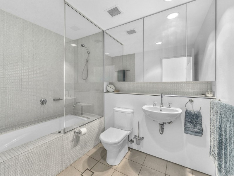 325/38 Skyring Terrace, Teneriffe QLD 4005