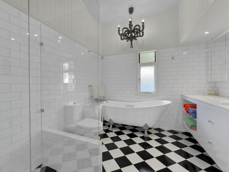 33 Adelaide Street, Clayfield QLD 4011