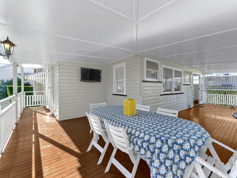 33 Adelaide Street, Clayfield QLD 4011