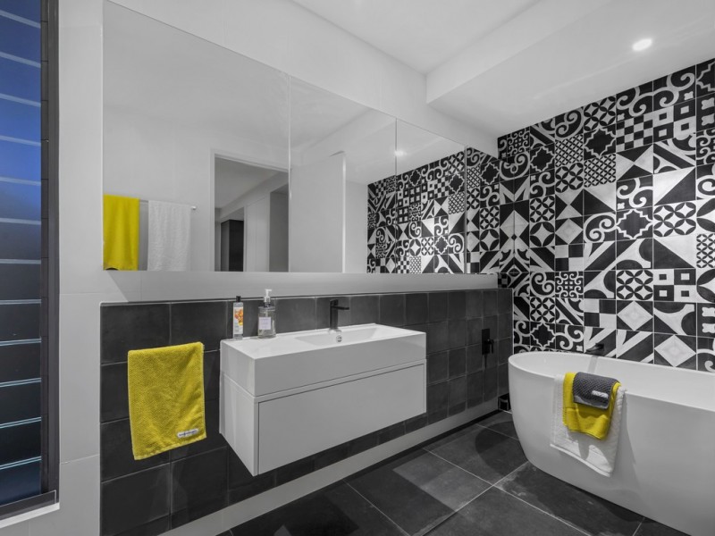 12 Beeston Street, New Farm QLD 4005