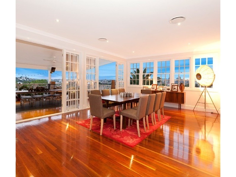 14 Rupert Street, Windsor QLD 4030