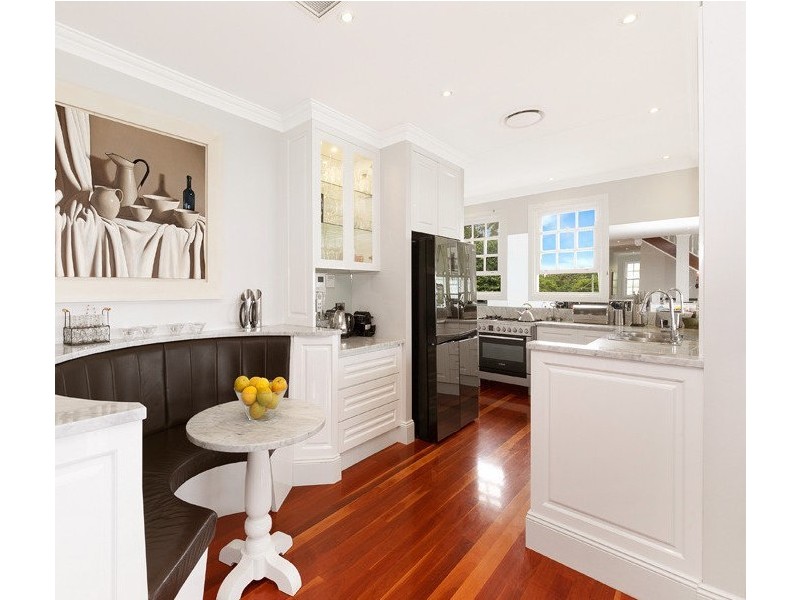 14 Rupert Street, Windsor QLD 4030