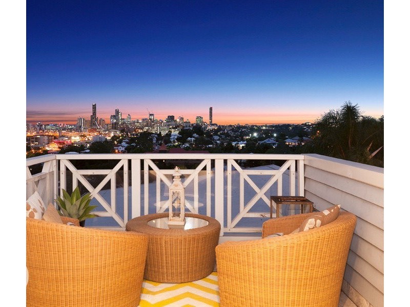 14 Rupert Street, Windsor QLD 4030