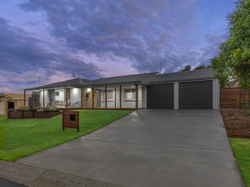 17 Sunstone Street, Manly West QLD 4179