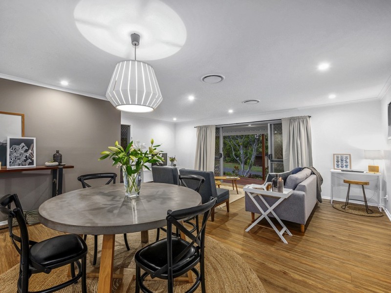 17 Sunstone Street, Manly West QLD 4179