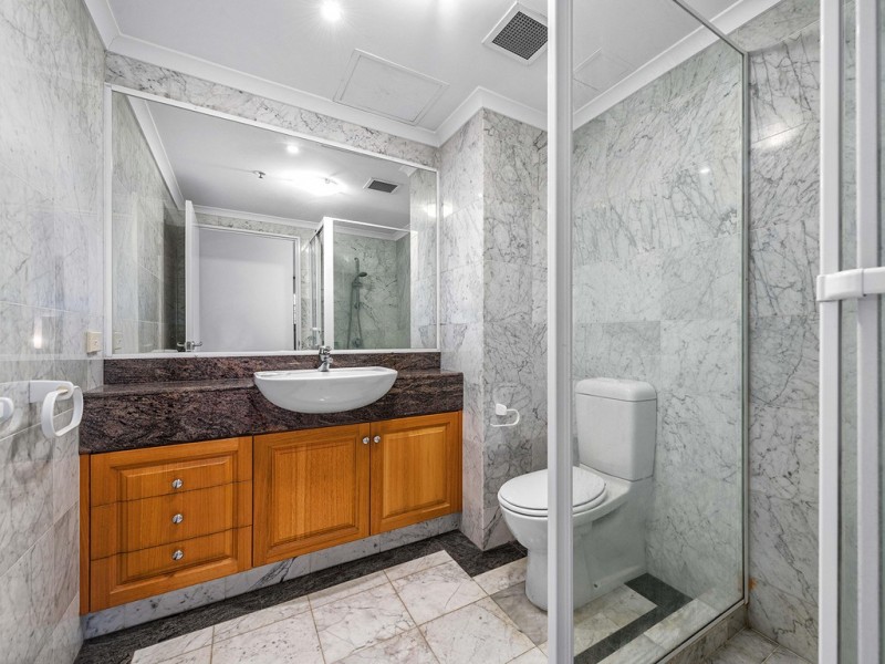 24/8 Goodwin Street, Kangaroo Point QLD 4169