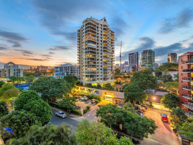 24/8 Goodwin Street, Kangaroo Point QLD 4169