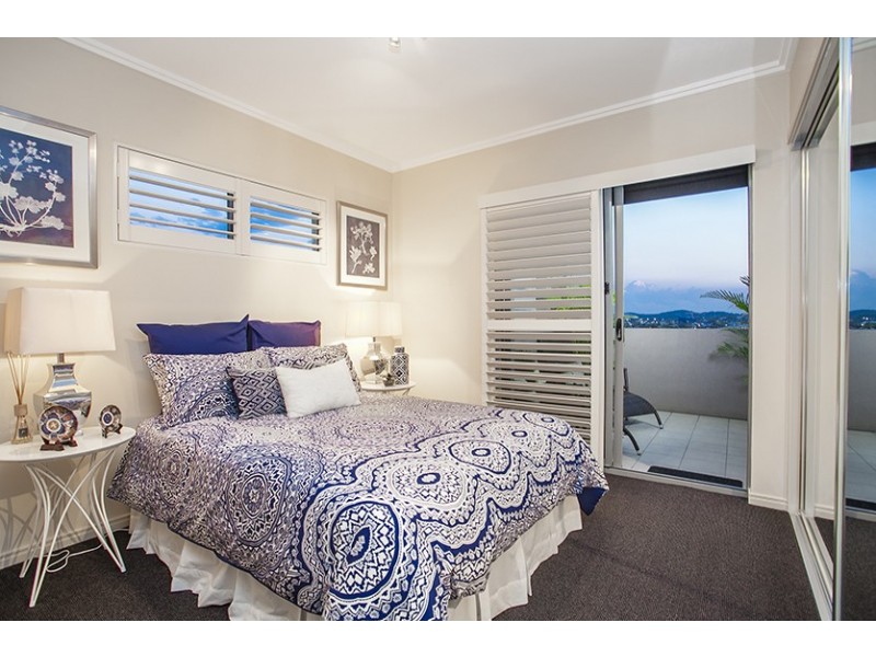 18/215 Wellington Road, Kangaroo Point QLD 4169