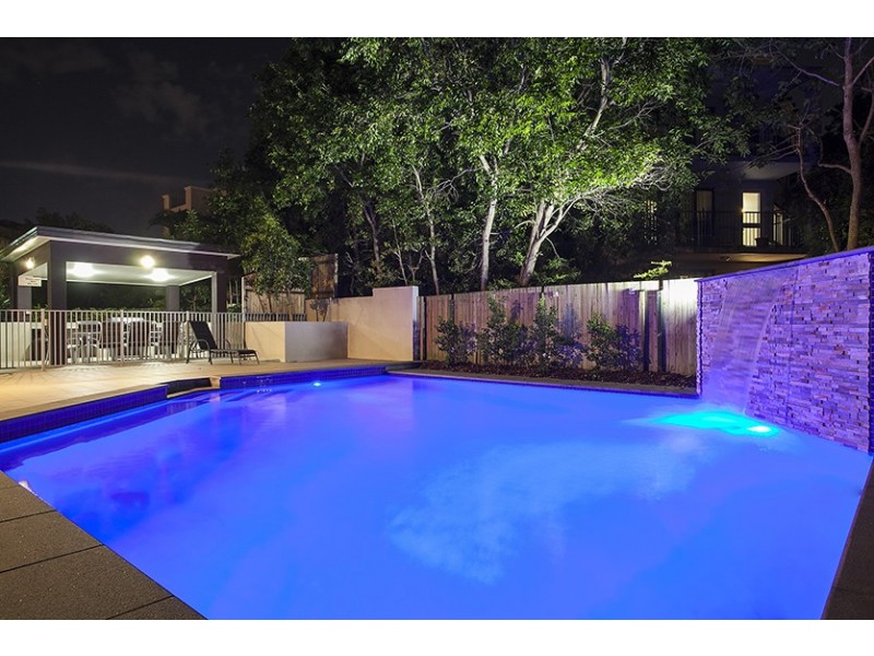 18/215 Wellington Road, Kangaroo Point QLD 4169