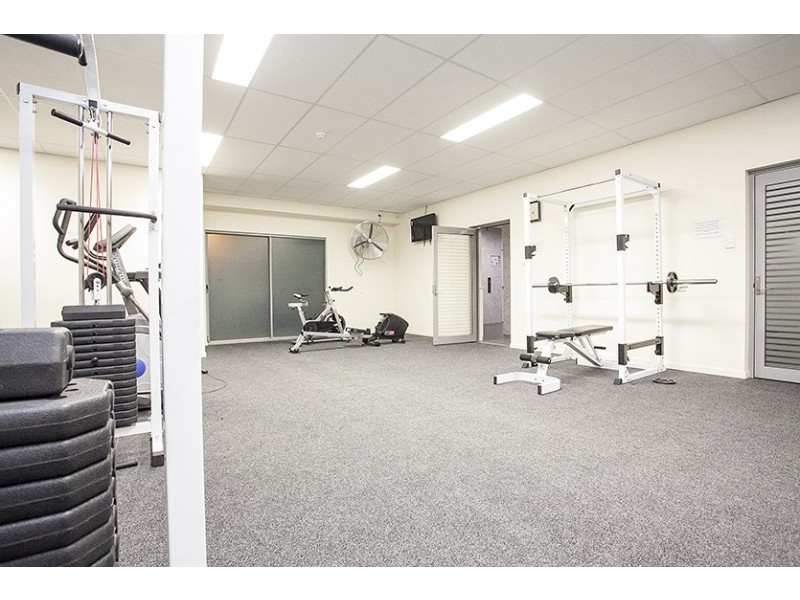 18/215 Wellington Road, Kangaroo Point QLD 4169