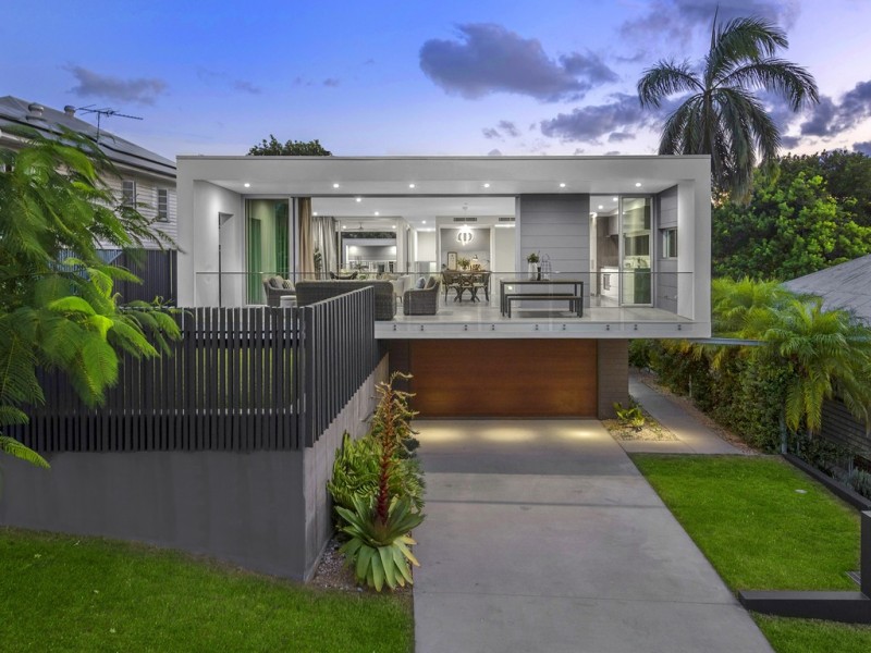 4 Stubley Street, Wavell Heights QLD 4012