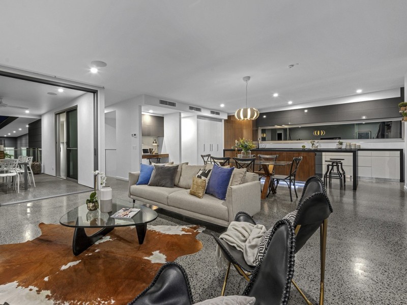 4 Stubley Street, Wavell Heights QLD 4012